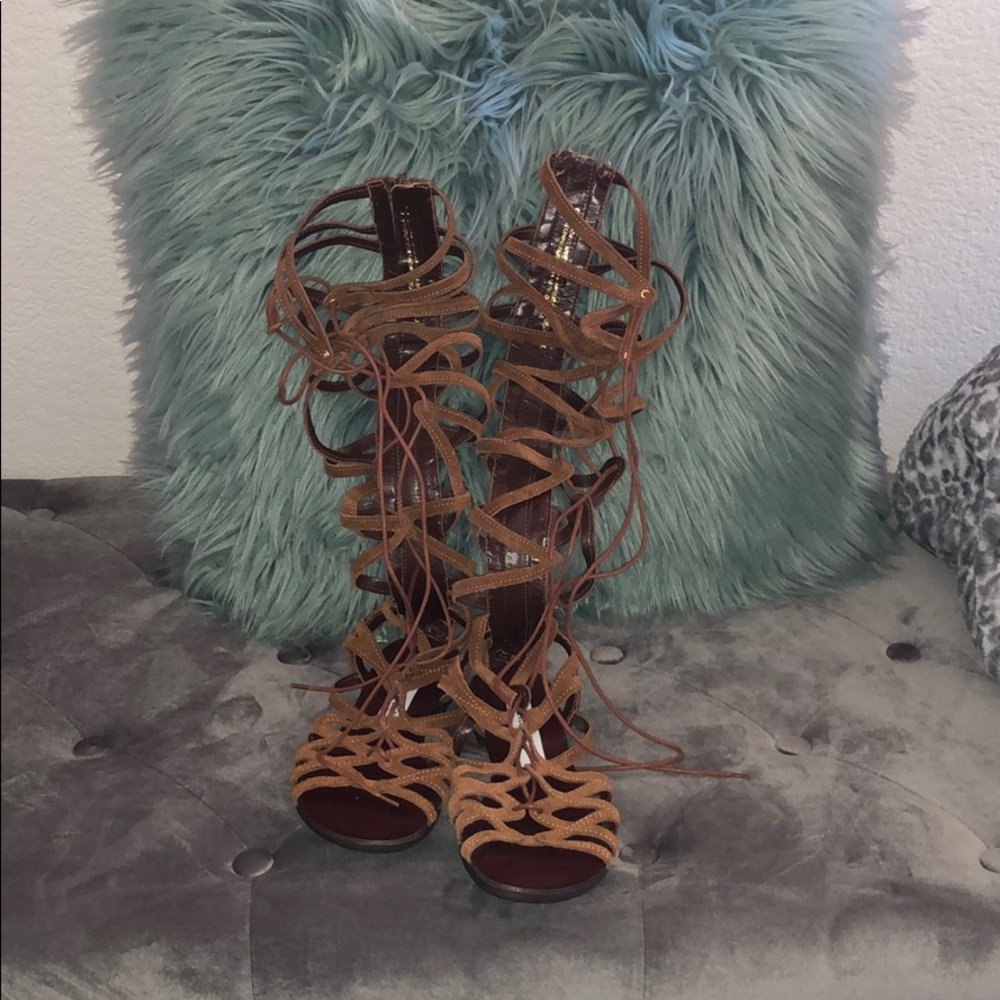 Steve Madden Style:Hercules Size:5 ChestnutLeather
